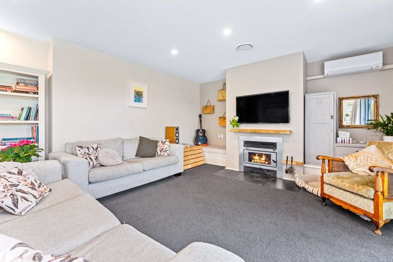 Photo of property in 842a South Head Road, South Head, Helensville, 0874