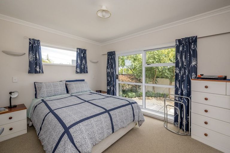 Photo of property in 2 Glen Street, Levin, 5510