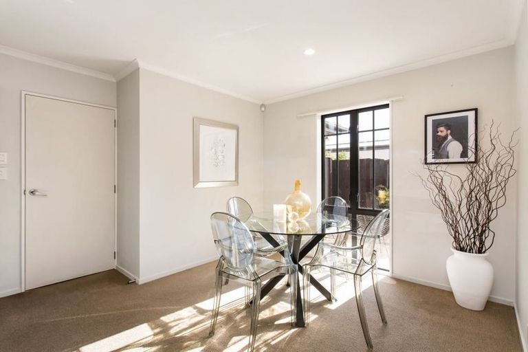 Photo of property in 31a Darvel Street, Riccarton, Christchurch, 8011