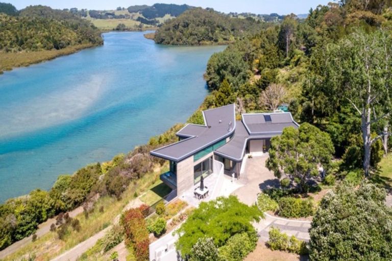 Photo of property in 704 Purangi Road, Cooks Beach, Whitianga, 3591