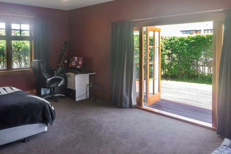 Photo of property in 98 Edinburgh Street, Spreydon, Christchurch, 8024