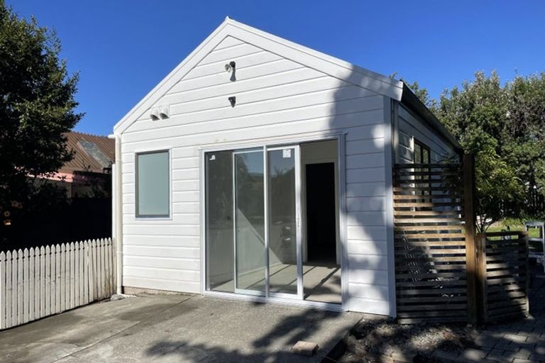 Photo of property in 19a-b Moorhouse Street, Ross, 7812