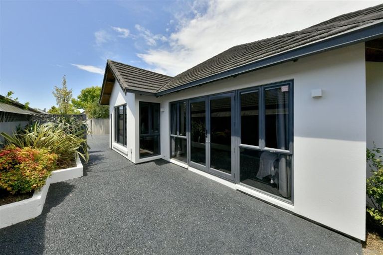 Photo of property in 273a Cranford Street, St Albans, Christchurch, 8052