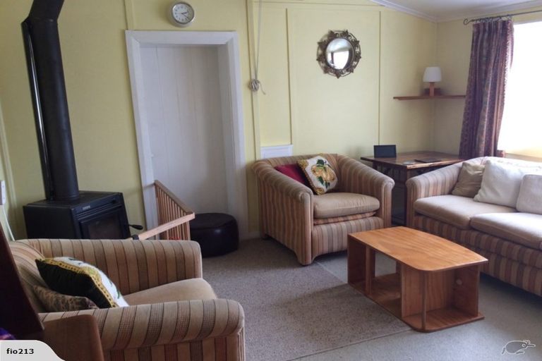 Photo of property in 4 Barber Street, Foxton Beach, Foxton, 4815