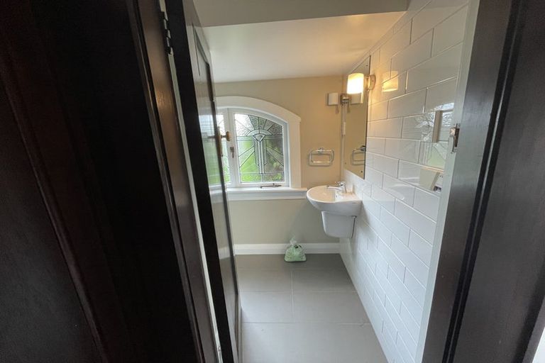 Photo of property in 1 Ross Street, Roslyn, Dunedin, 9011