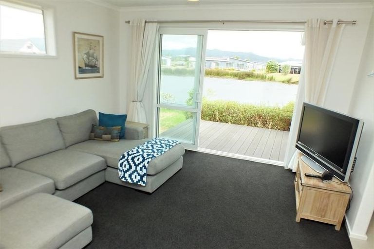 Photo of property in 119 Karo Drive, Matarangi, Whitianga, 3592