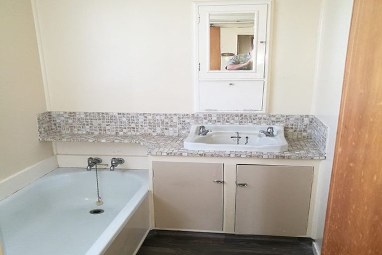 Photo of property in 114 Chapel Street, Otumoetai, Tauranga, 3110