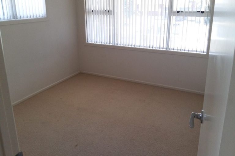 Photo of property in 75 Reeves Road, Pakuranga, Auckland, 2010