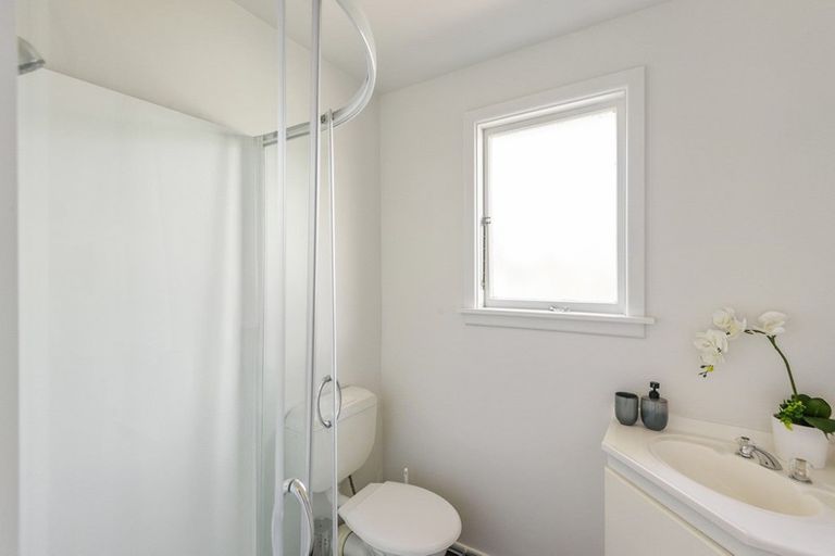 Photo of property in 36 Tabart Street, Woolston, Christchurch, 8023