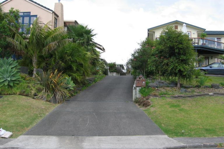Photo of property in 6a Mizpah Road, Torbay, Auckland, 0630