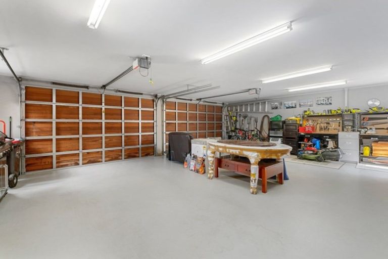 Photo of property in 5 Castalia Drive, Lake Hayes, Queenstown, 9304