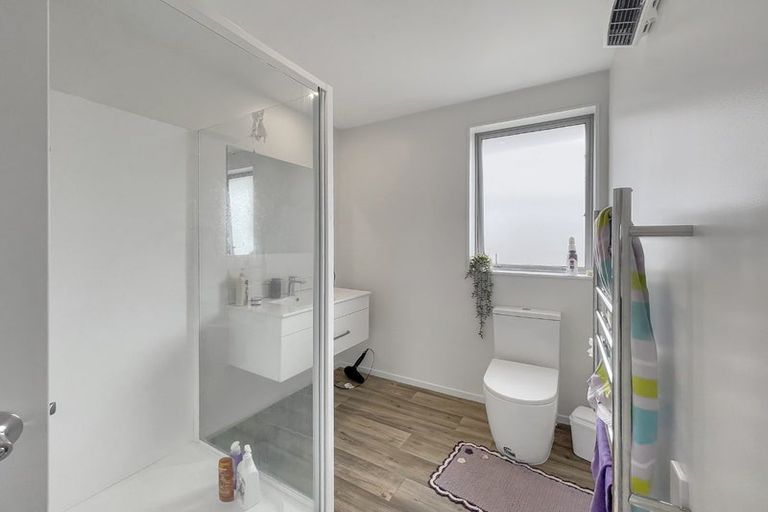 Photo of property in 185a Wainoni Road, Avondale, Christchurch, 8061