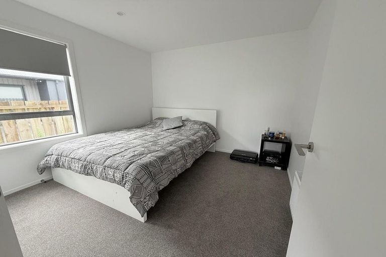 Photo of property in 17 Lemonwood Way, Woodridge, Wellington, 6037