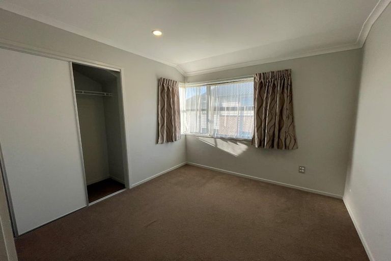Photo of property in 20 Hirimate Place, Flat Bush, Auckland, 2019