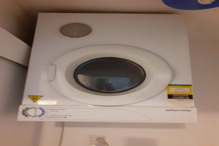 Photo of property in 210 Rintoul Street, Berhampore, Wellington, 6023