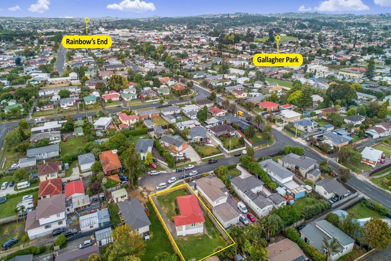 Photo of property in 10 Olive Street, Manurewa, Auckland, 2102
