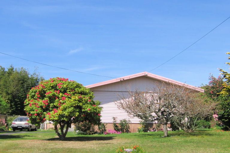 Photo of property in 10 Mount View Drive, Mangakakahi, Rotorua, 3015