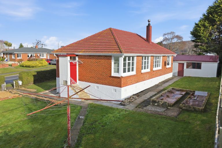 Photo of property in 1 Forrester Avenue, Liberton, Dunedin, 9010