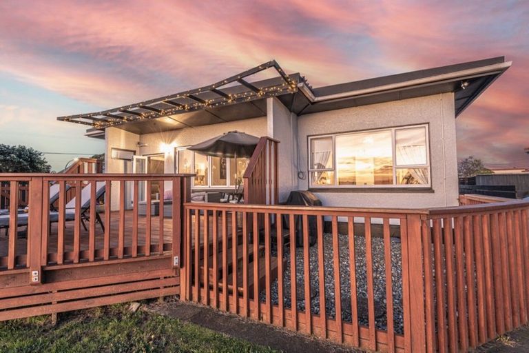 Photo of property in 51a Matai Street, Castlecliff, Whanganui, 4501