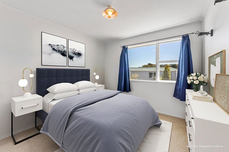 Photo of property in 29 Oakleigh Street, Maungaraki, Lower Hutt, 5010