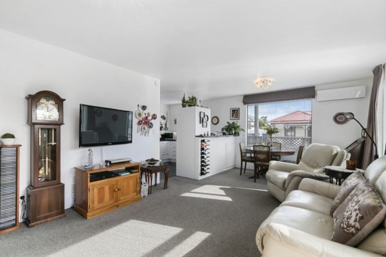 Photo of property in 6 King Street, Petone, Lower Hutt, 5012