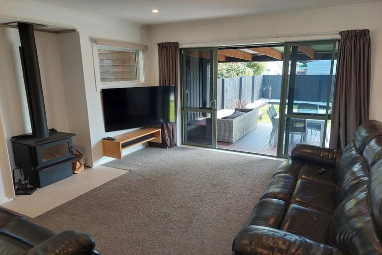Photo of property in 67 Whitefield Street, Kaiapoi, 7630