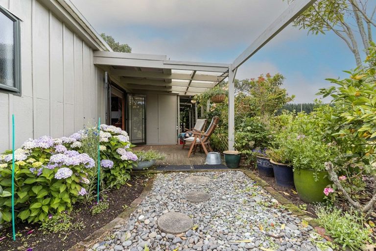 Photo of property in 363 Brandon Hall Road, Bulls, 4894