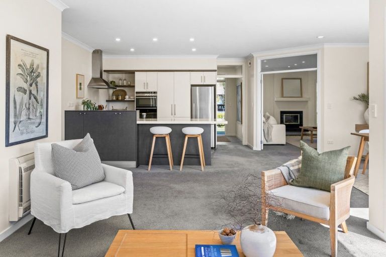 Photo of property in 10 Kapiti Drive, Poraiti, Napier, 4112