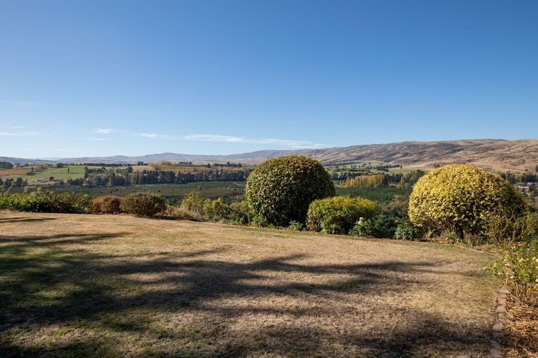 Photo of property in 16 Edinburgh Street, Roxburgh, 9500