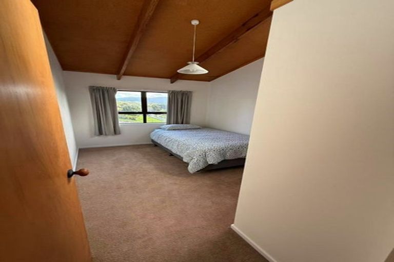 Photo of property in 18 Manuka Drive, Whangamata, 3691