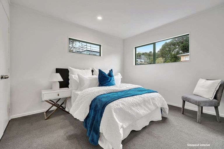 Photo of property in 1/48 Woodside Road, Massey, Auckland, 0614