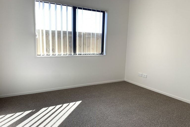 Photo of property in 105 Mclarin Road, Glenbrook, 2681