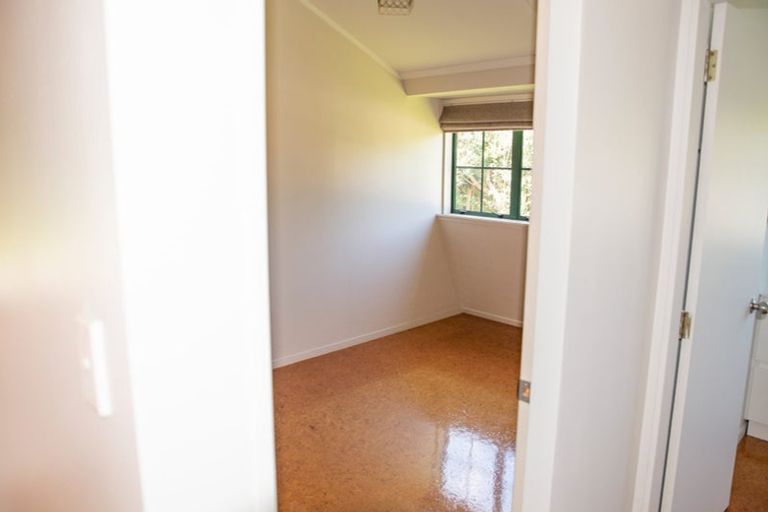 Photo of property in 42 Walker Road West, Aongatete, 3178