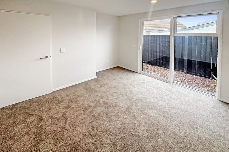 Photo of property in 12/9c Cuffs Road, Wainoni, Christchurch, 8061