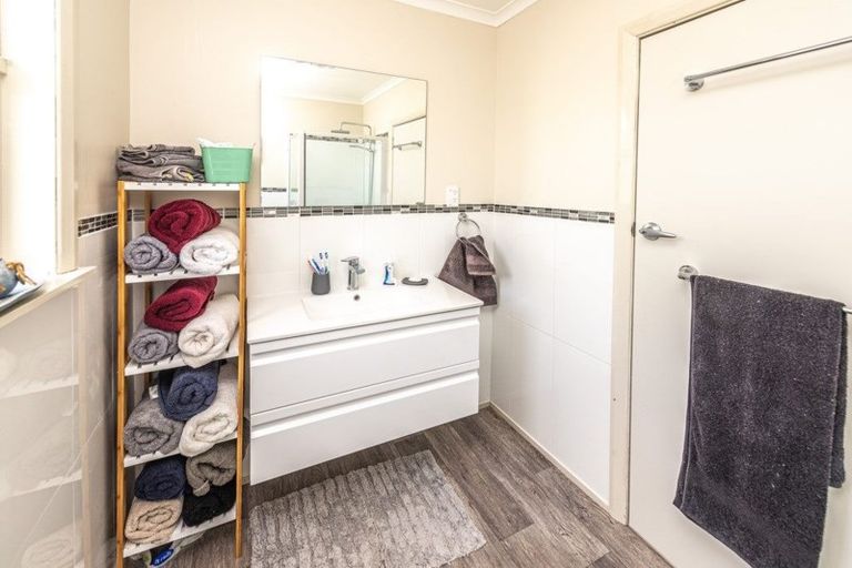 Photo of property in 1 Toi Street, Tawhero, Whanganui, 4501