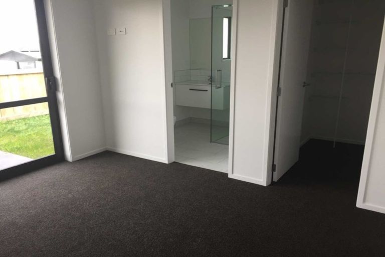 Photo of property in 41 Bert Wall Drive, Omokoroa, 3114