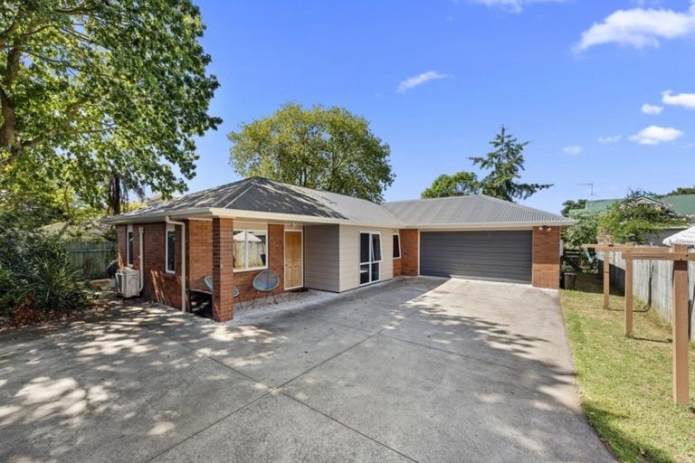 Photo of property in 16a Tui Avenue, Forest Lake, Hamilton, 3200