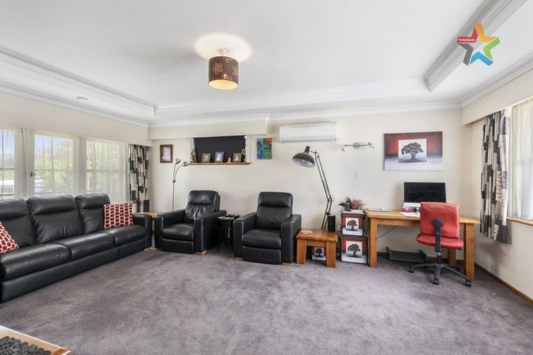 Photo of property in 12 Rimu Street, Naenae, Lower Hutt, 5011