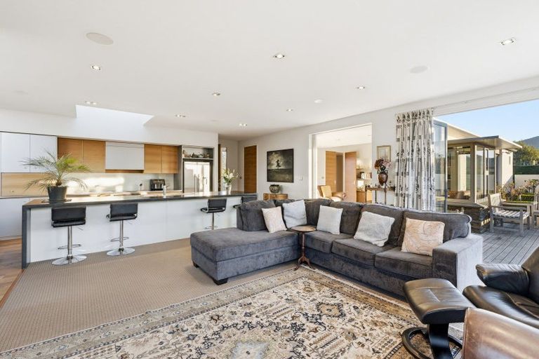 Photo of property in 3 Sunninghurst Drive, Fairfield, Dunedin, 9018