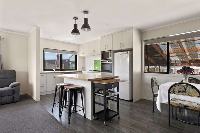 Photo of property in 31 Totara Street, Edgecumbe, 3120