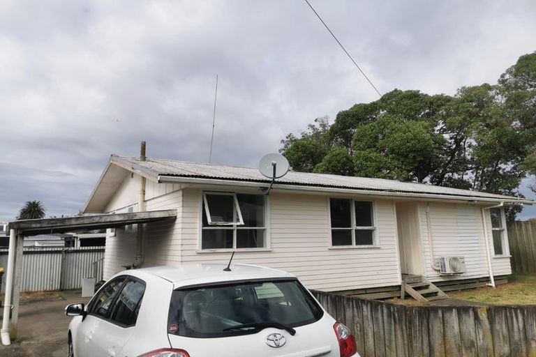 Photo of property in 16 Steven Street, Mangere East, Auckland, 2024
