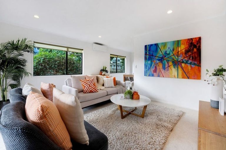 Photo of property in 1/4 Sylvan Park Avenue, Milford, Auckland, 0620