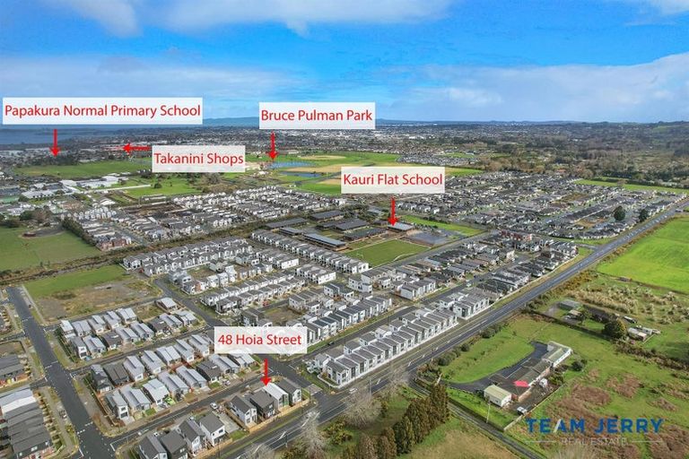 Photo of property in 15 Te Aparangi Road, Papakura, 2110