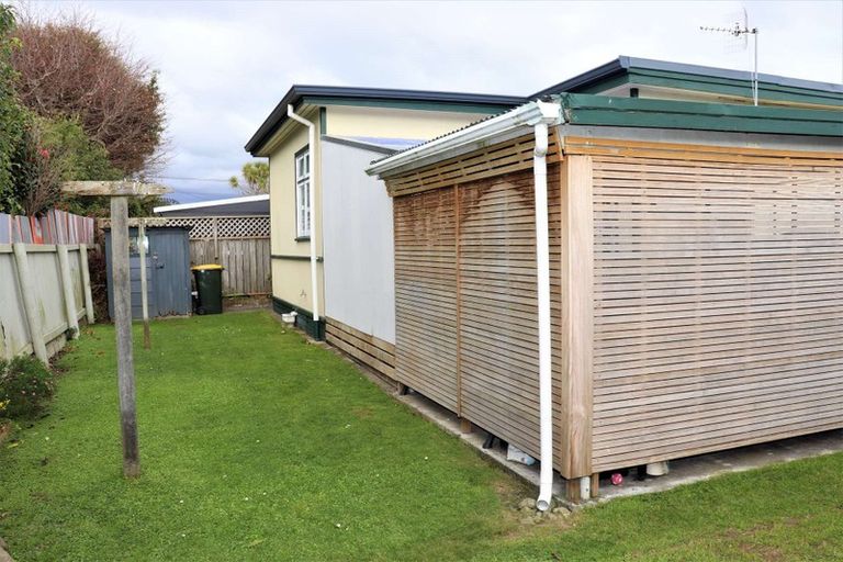 Photo of property in 4 Rosedale Place, Levin, 5510