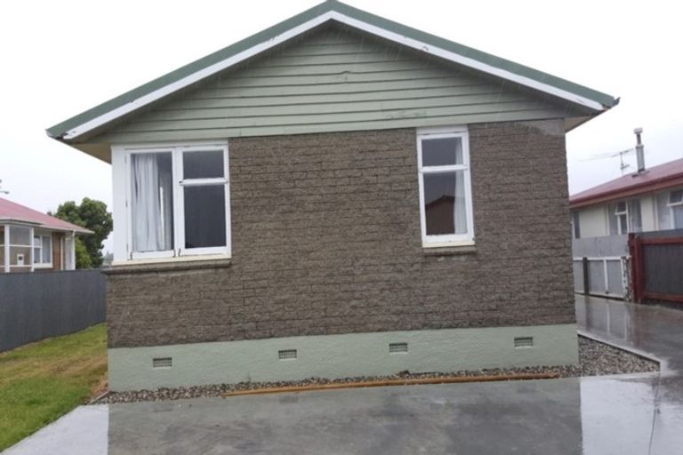 Photo of property in 6 Sword Street, Gore, 9710