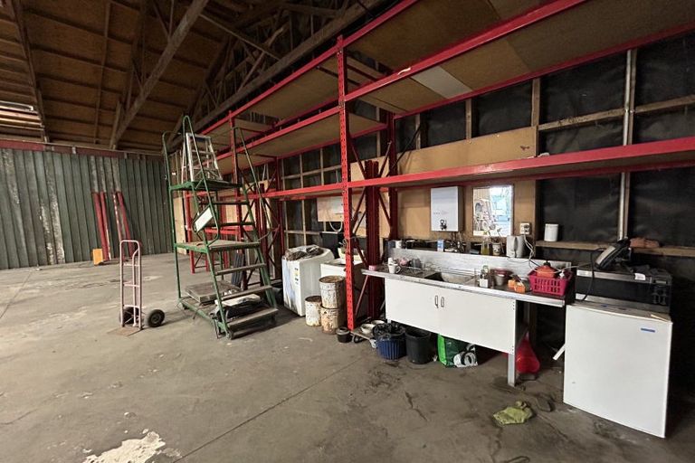 Photo of property in 733 Harewood Road, Harewood, Christchurch, 8051