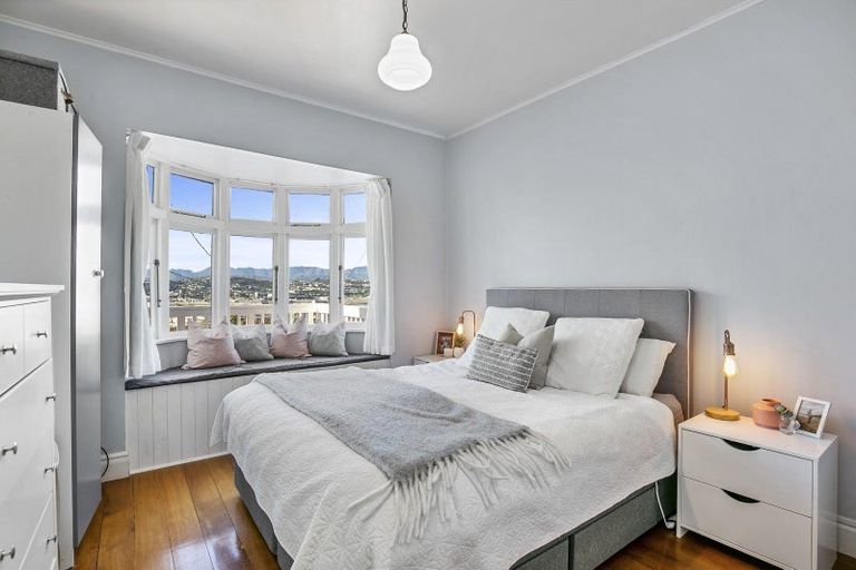 Photo of property in 33 Buckingham Street, Melrose, Wellington, 6023