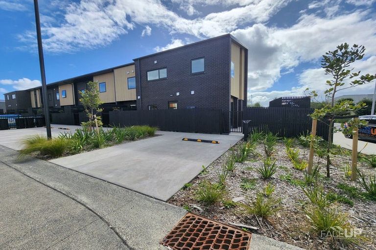 Photo of property in 63 Waka Moana Drive, Hobsonville, Auckland, 0616