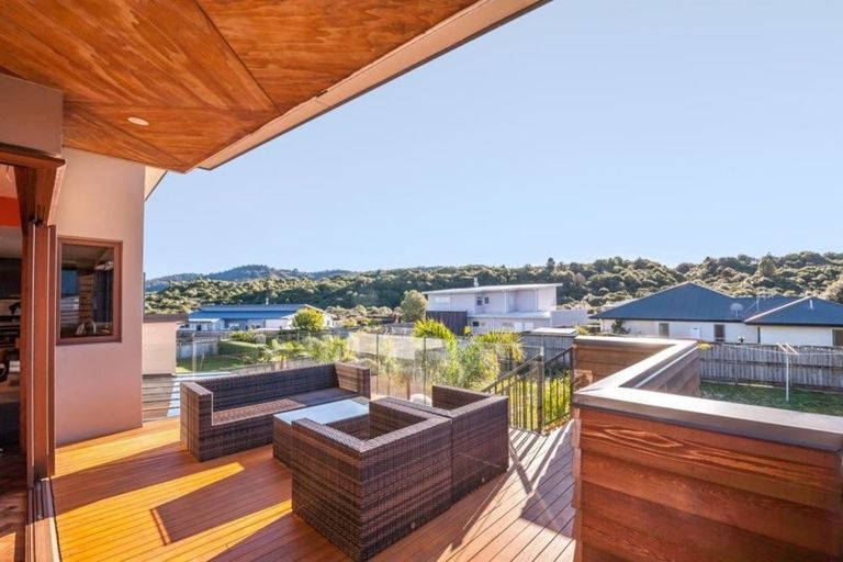 Photo of property in 174 Lisland Drive, Kinloch, Taupo, 3377