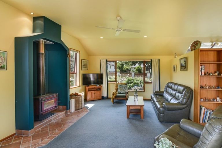 Photo of property in 44 Elm Tree Avenue, Frankton, Queenstown, 9300